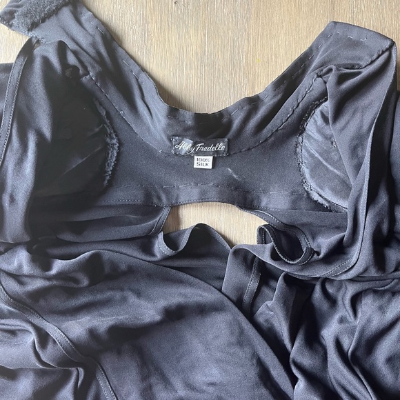 ABBY FREDELLE-Open blouse or dress - Picture 7 of 7